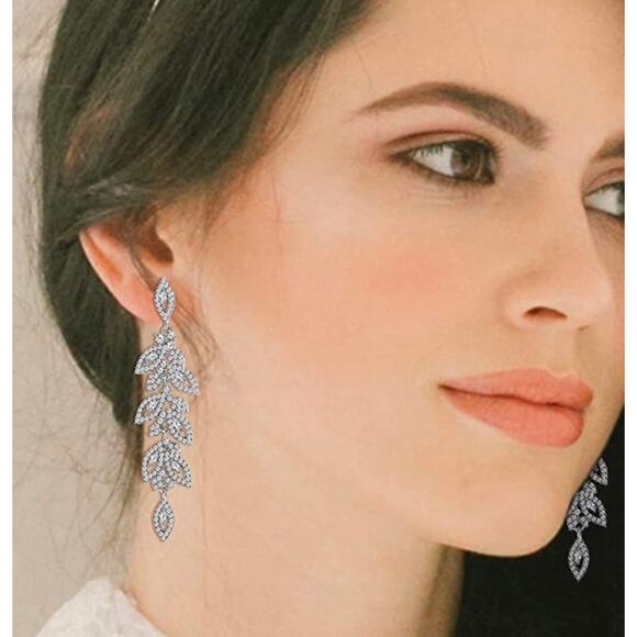 Rhinestone Drop Earrings - Picture 1 of 1
